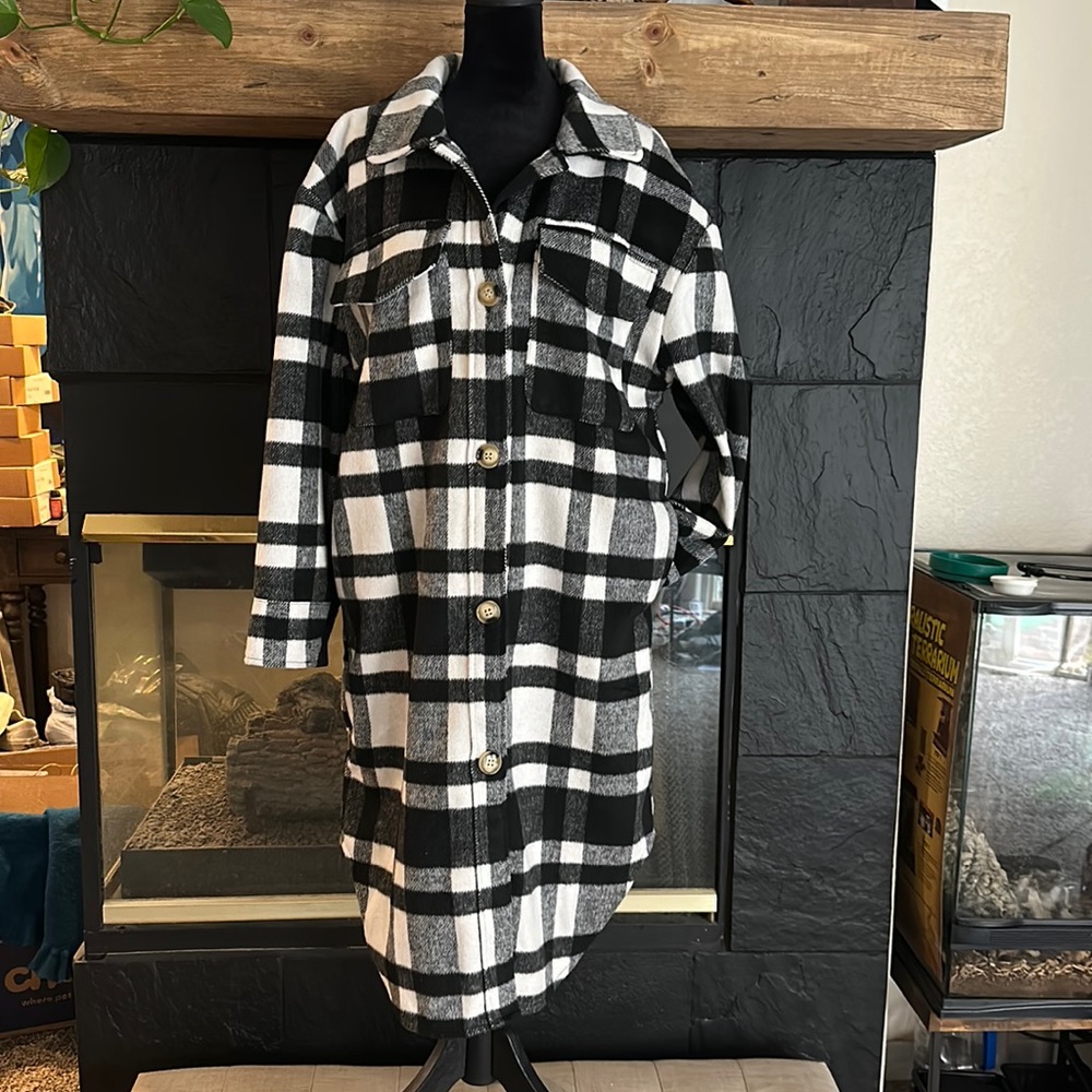 Plaid Flannel Heavy Thick shirt Jacket “Shacket” EUC